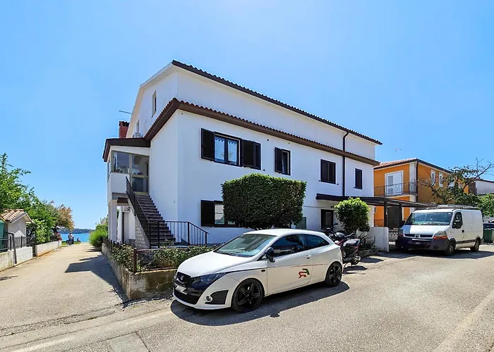 Apartment Milena Two *